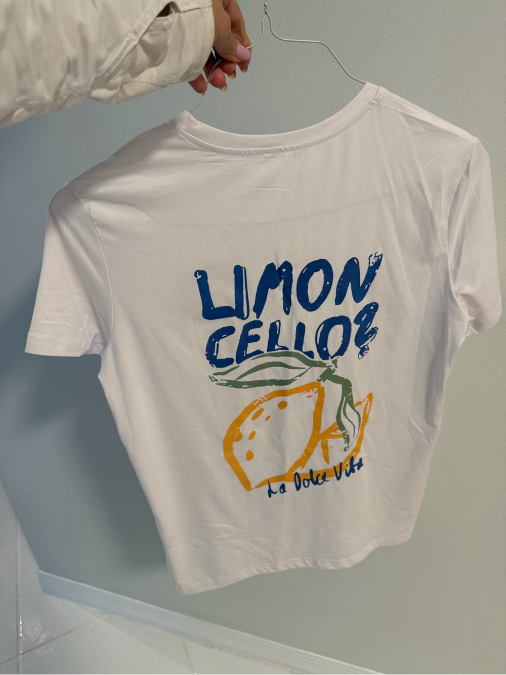 Graphic Lemon Short Sleeve Tee in White - Picture 2 of 4
